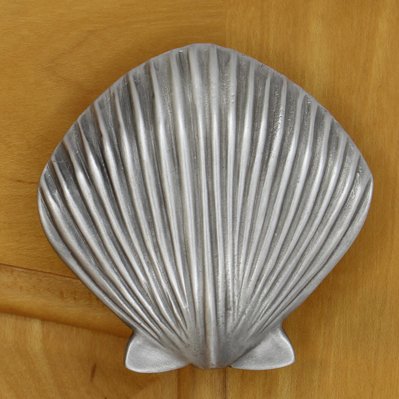 1 1/2" Seashell Knob, 2.5" L x 2.5" W, 1, Brushed Nickel
