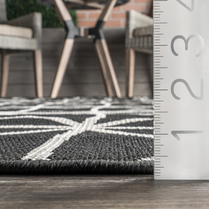 Tapis d'intérieur / extérieur noir tissé à la machine à motif géométrique Bellino, Rectangle 9 pi 6 po x 12 pi