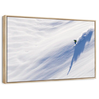 Homme faisant du ski