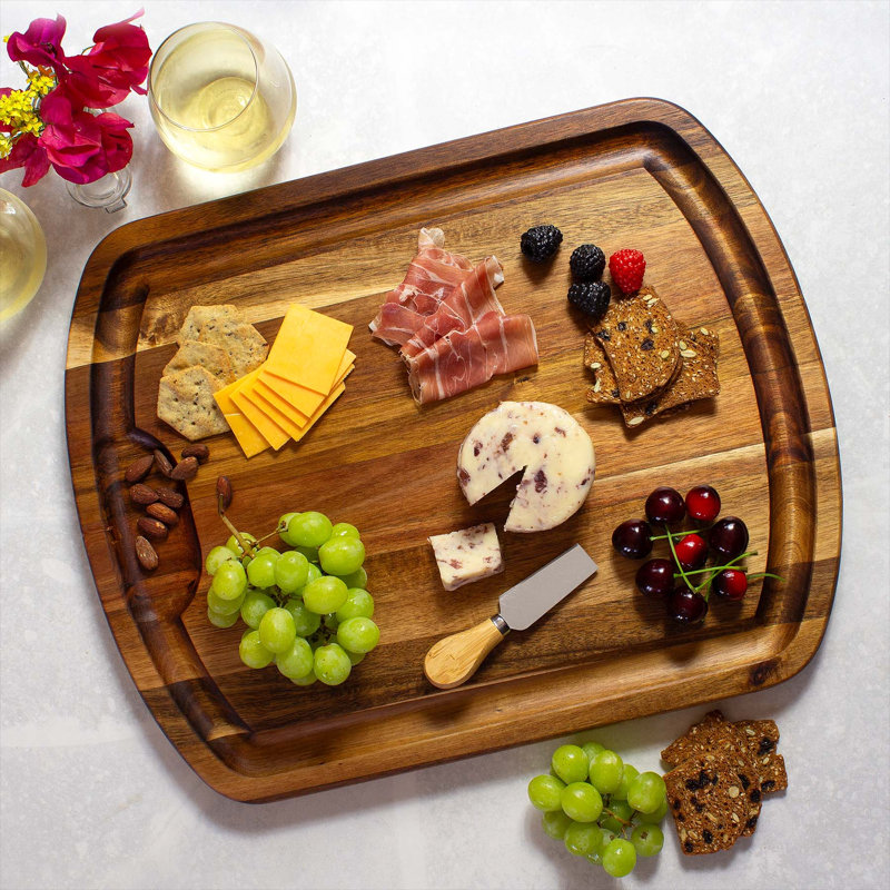 Planche à découper en bois d'acacia avec rainures à jus