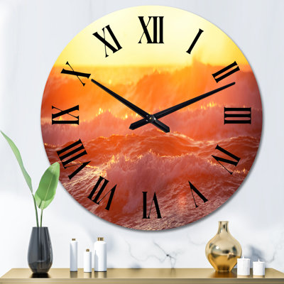 Golden Sea Sunrise and Splashing Wave - Horloge murale nautique et côtière