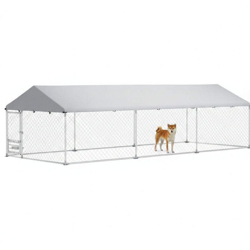 L'extérieur de l'enceinte canine mesure 19,7 pi x 7,5 pi x 5,2 pi., H 90 po x l 236 po x P 62,4 po