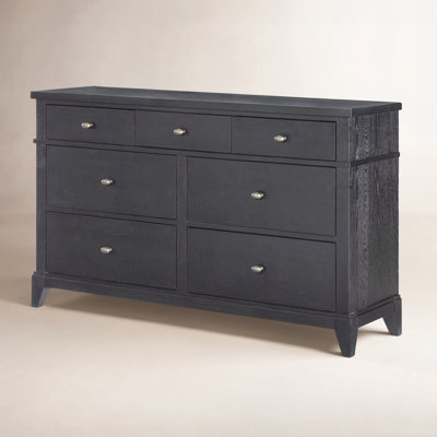 Today's Traditions 7-Drawer Dresser
