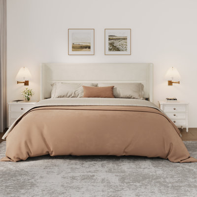 Structure de lit très grand avec tête de lit à oreilles, structure de lit tapissier en velours avec support en lattes de bois robuste, aucun sommier requis, assemblage facile, beige