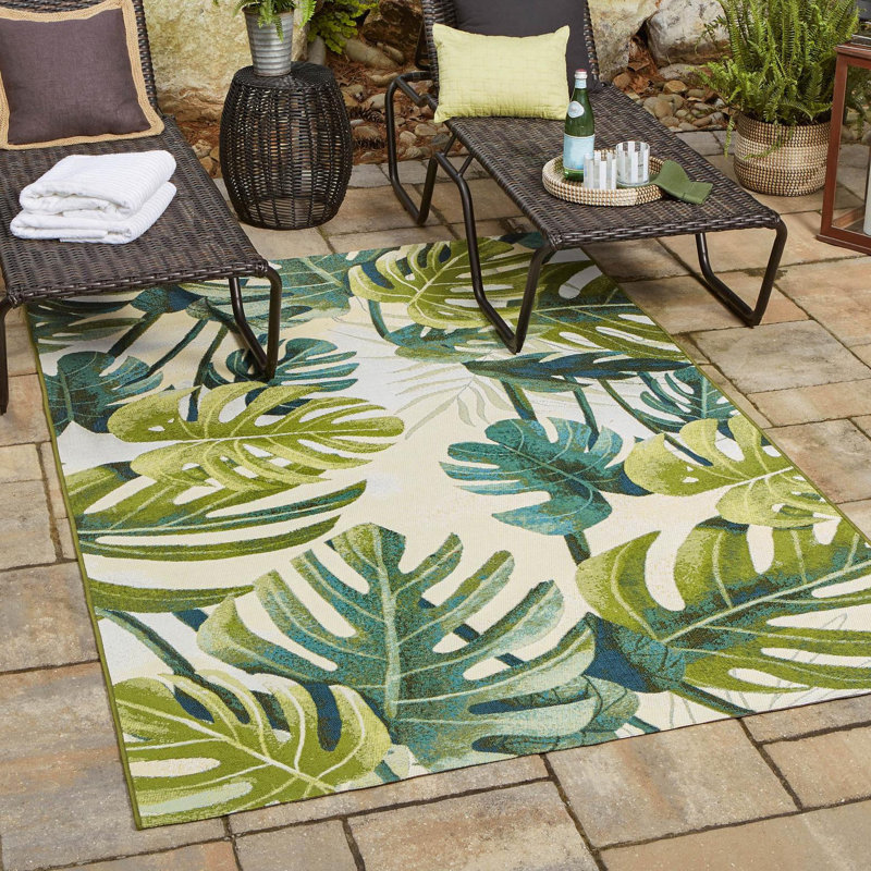 Tapis intérieur / extérieur floral Cindina, Rectangle 7 pi 10 po x 11 pi