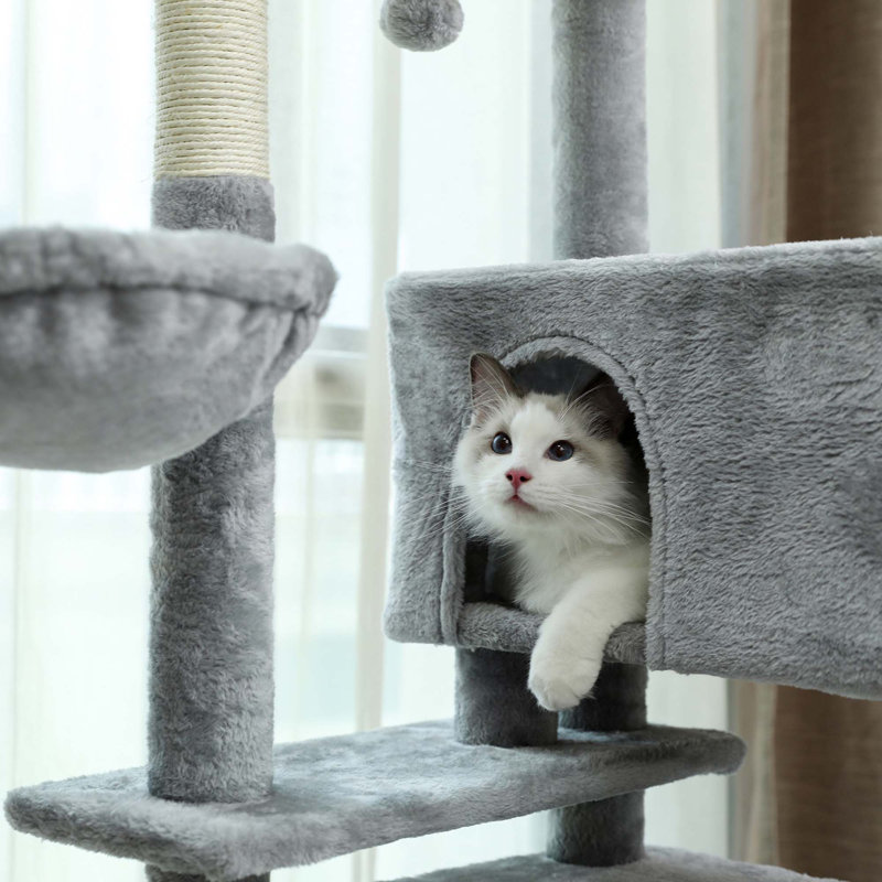 Arbre à chat avec grand perchoir supérieur, hamac moelleux, tablettes pour chat et pompon suspendu, poteaux à griffer pour chat et 2 maisonnettes