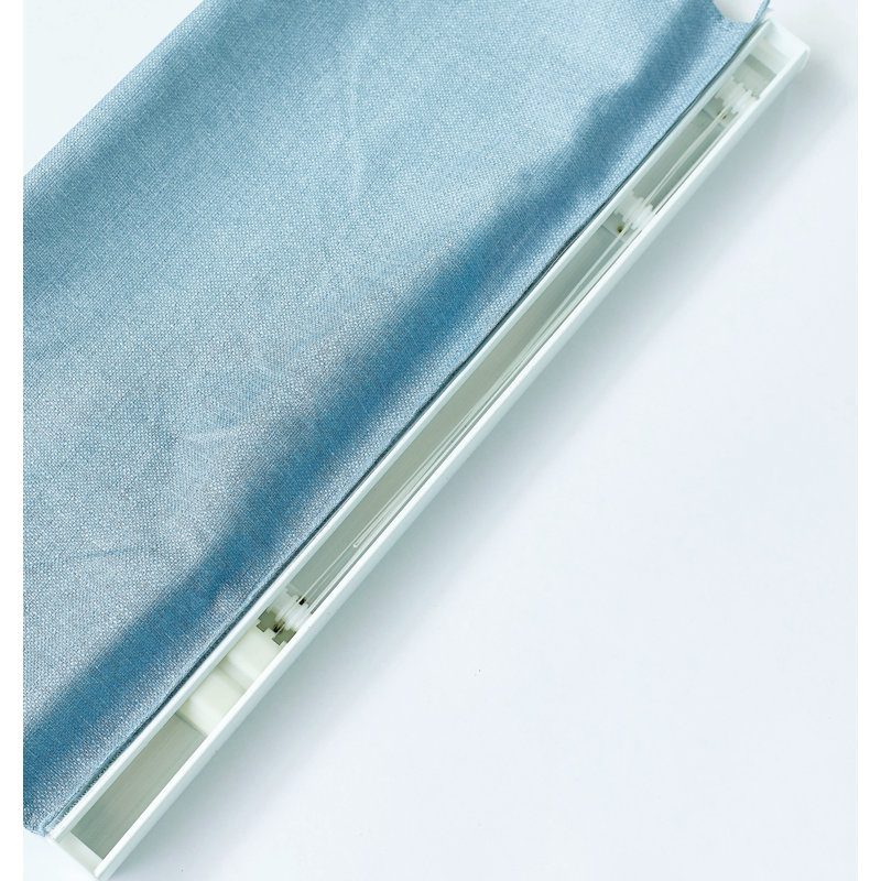 Rideau romain occultant, l 24 po x L 63 po, Bleu