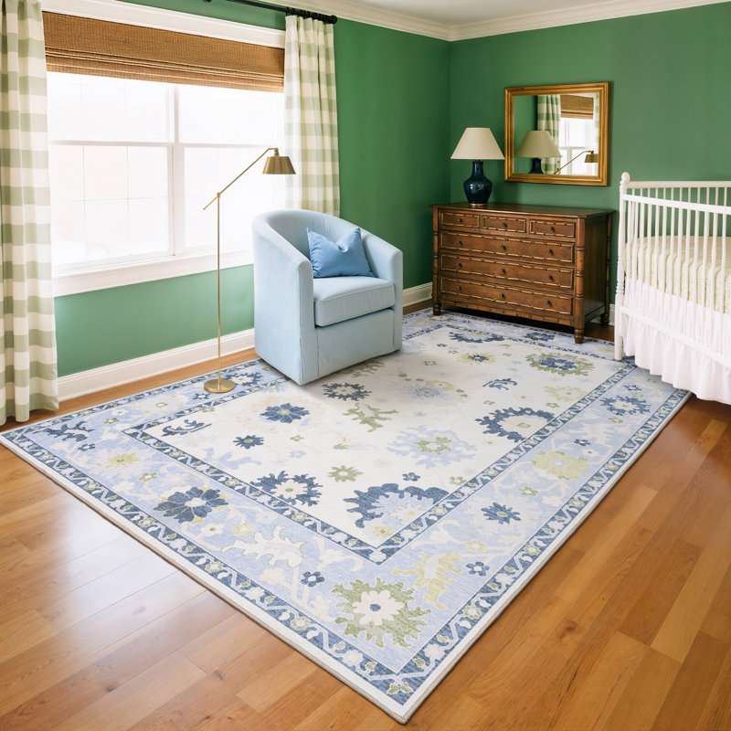 Kugler Floral Traditional White/Blue Printed Washable Flat Pile Area Rug, Rectangle 5' x 7'
