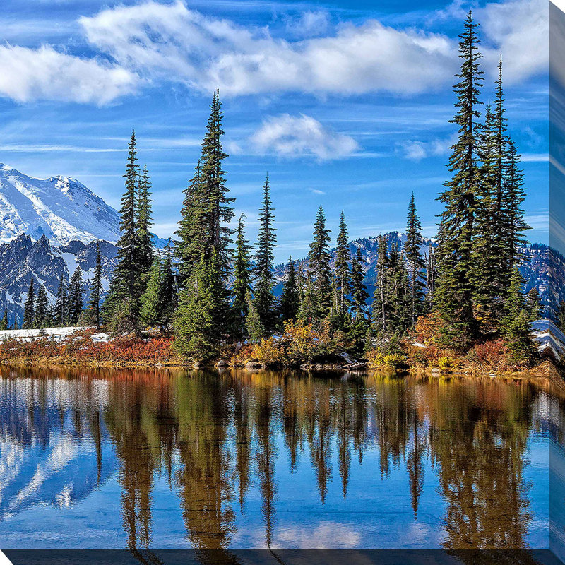 Mont Rainier Vista II par Michael Broom - photographie, Toile tendue, H 28 po x l 28 po x P 1,5 po