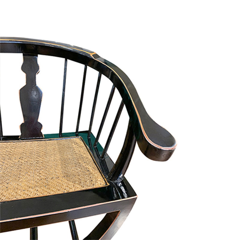 Chaise avec accoudoirs