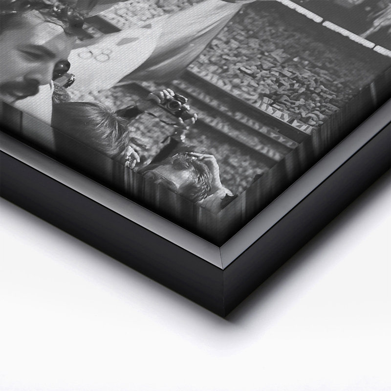 Photographie de football Diego, Black Framed, Canvas, 16"H x 20"W