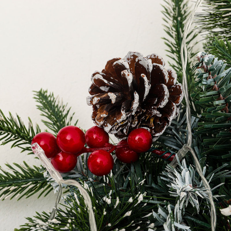 Lighted Faux Garland with Lights, 90cm