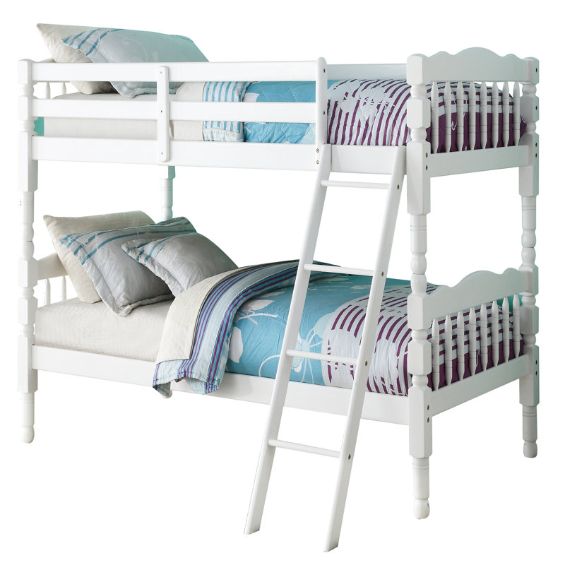 Le lit superposé blanc Twintwin s'intègre parfaitement à la chambre à coucher avec lit simple de forme rectangulaire et offre un accès facile intégré