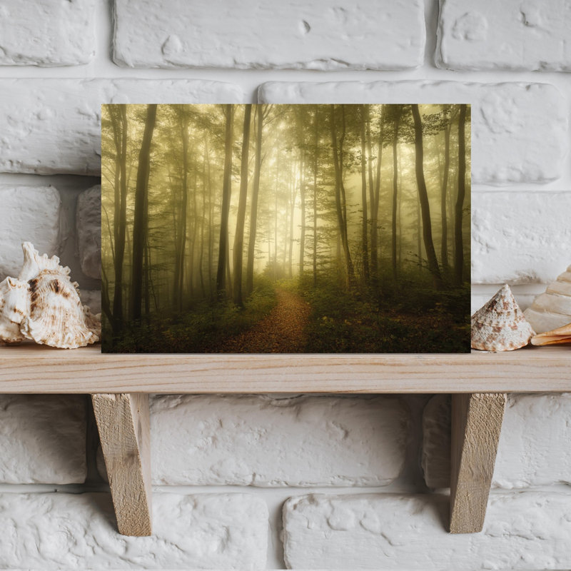 Sentier de la forêt enchantée - Affiche murale onirique, éthérée et mystique représentant une forêt d'automne