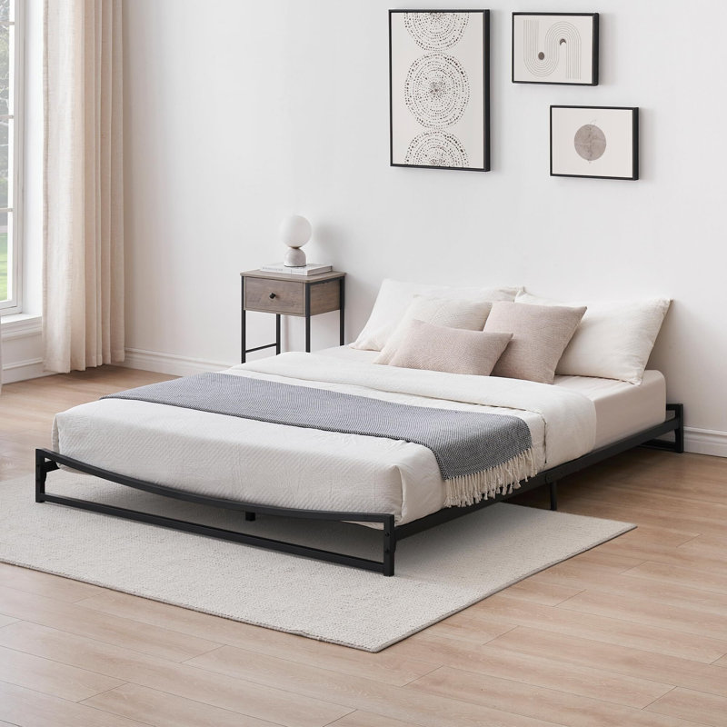 Grand lit plateforme 15 po Disbrow, Lit double