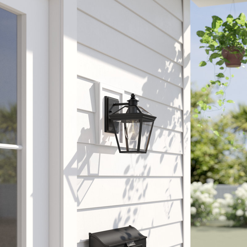 Manwe Wall Light in Black, Black