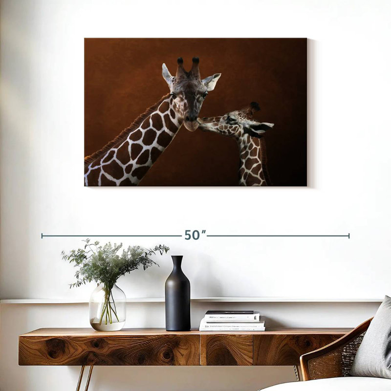 Girafe embrassant maman, H 24 po x l 36 po