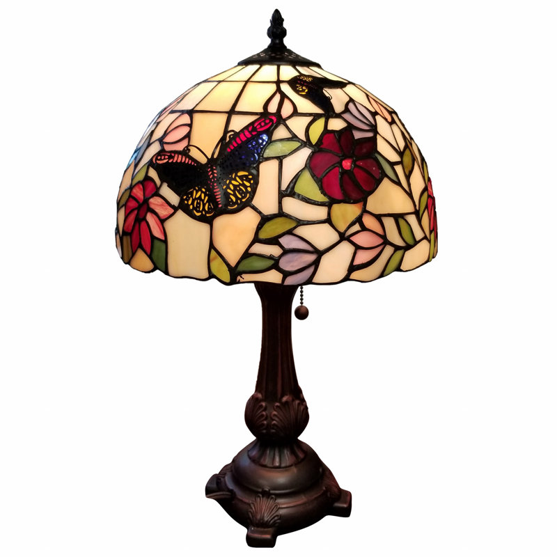 Lampe de table Pilsen, H 19 po x l 12 po x P 12 po