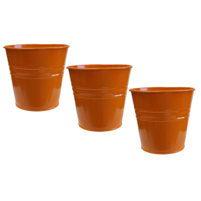 Enameled Galvanized Steel Planter For 6.5" Plants.