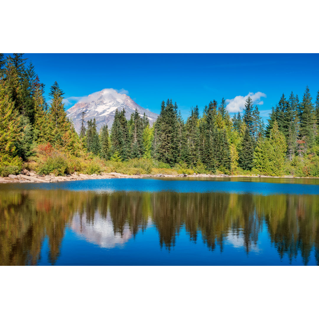 Mirror Lake von Benedek - Kunstdrucke auf Leinwand