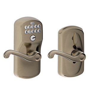 Flair Keypad Lever with Plymouth Trim