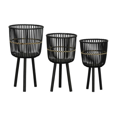 Includes plant rack flower pots