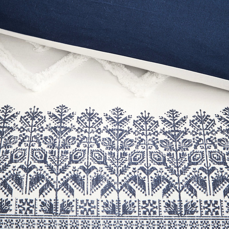 Très grand / très grand édredon en coton. Chenille touffetée. Motif bleu marine. . 2 taies décoratives. Lavable à la machine. Rembourrage de literie confortable. Assorti charmant