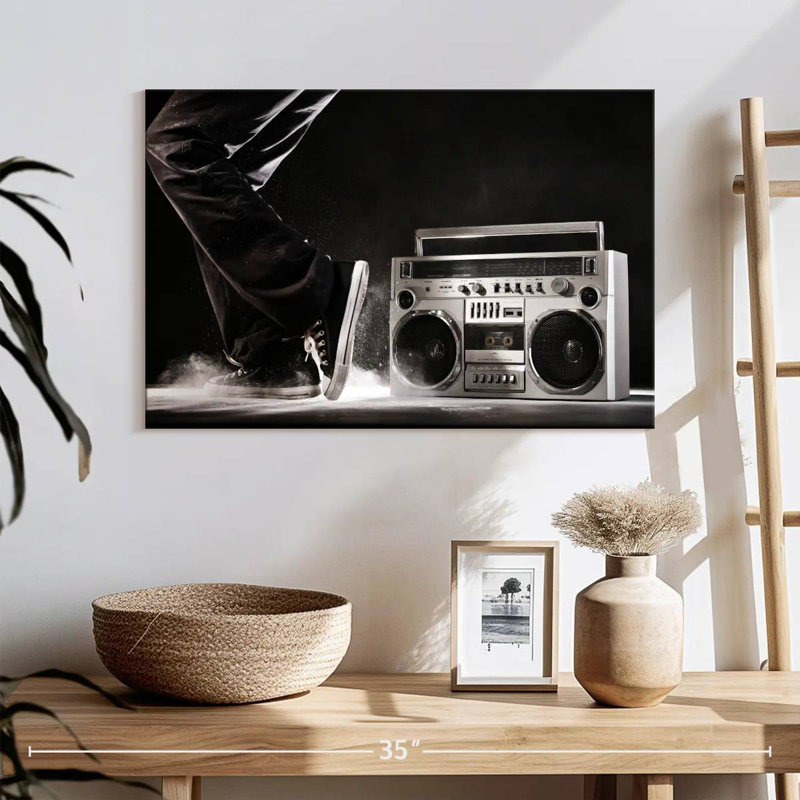 Boombox Abarca Street, H 8 po x l 12 po