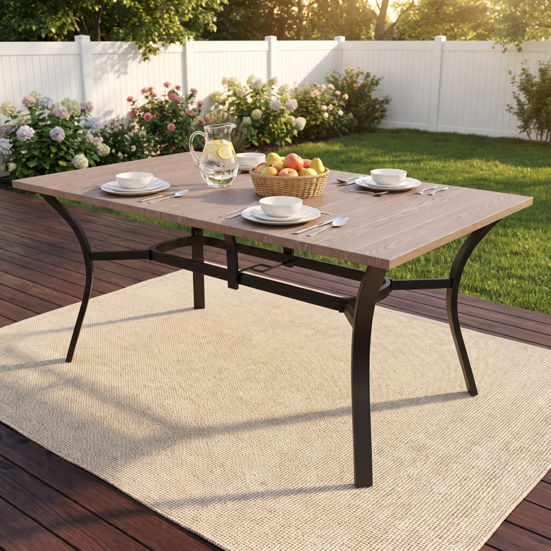Table de salle à manger rectangulaire en acier pour patio, 160 cm (L) x 96 cm (P), avec trou pour parasol, L 63 po, Naturel