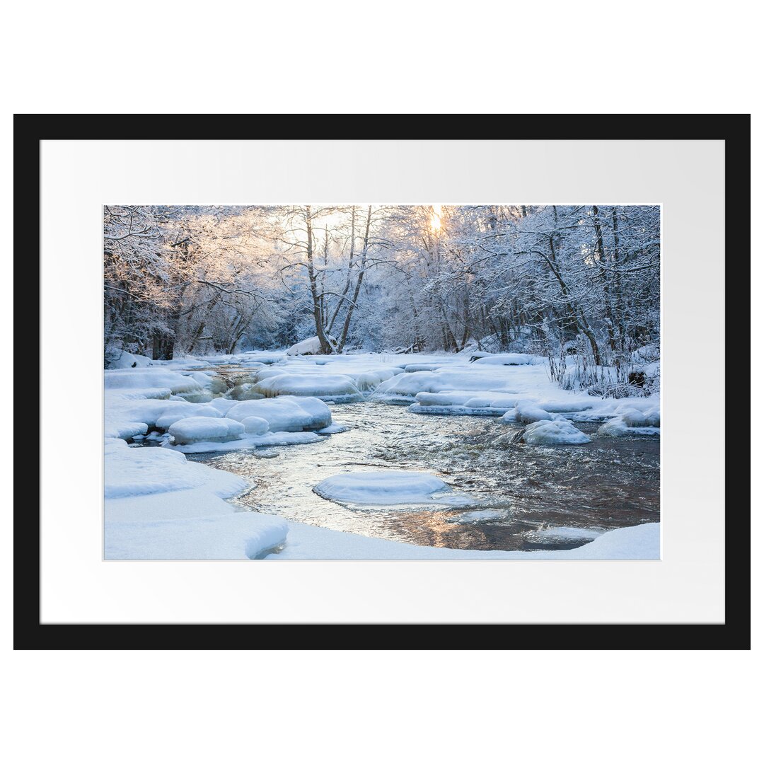 Gerahmter Fotodruck Stream in Winter Landscape