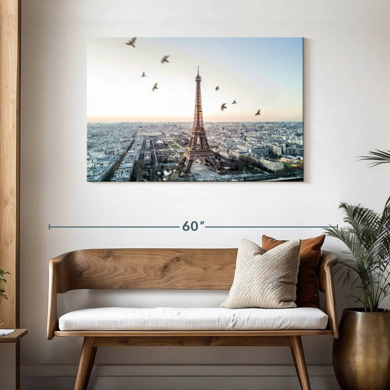 Oiseaux Kavia survolant Paris, H 30 po x l 45 po