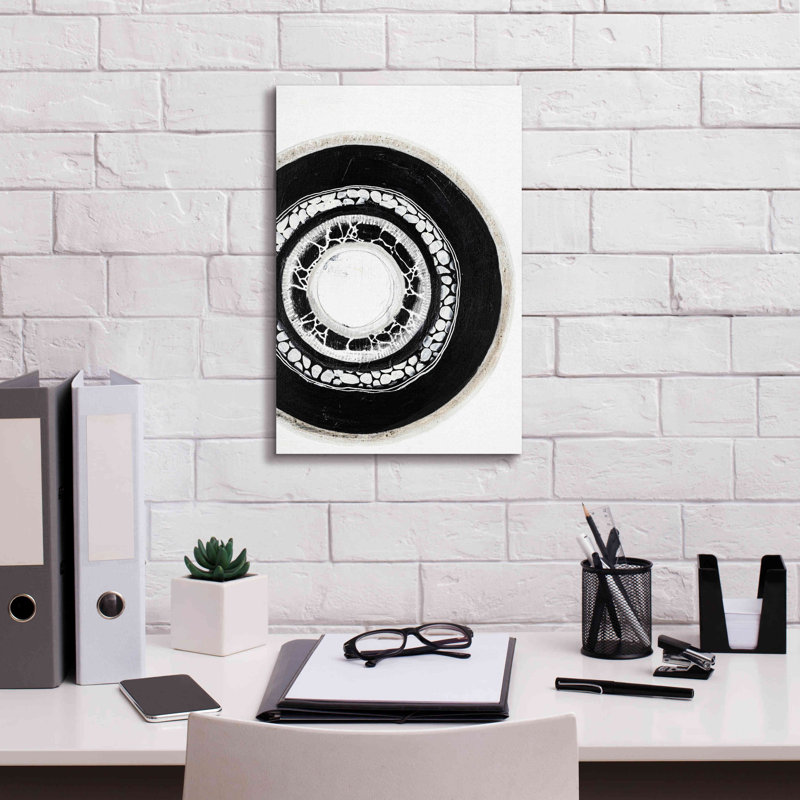 "Circuli 1" par Design Fabrikken, H 18 po x l 12 po x P 0,75 po