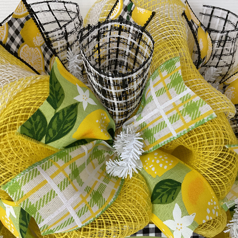 Spring Wreath With Lemons Squeeze The Day