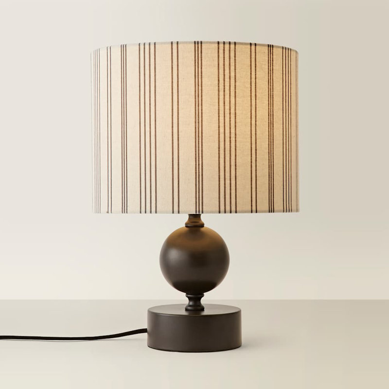 Coelho Metal Table Lamp