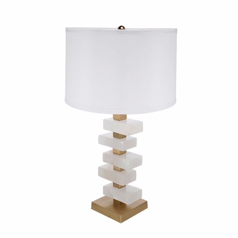 Lampe de table (assemblage de l'abat-jour requis)