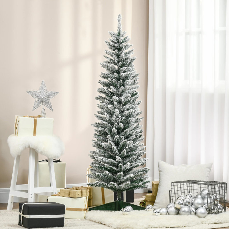 Arbre de Noël artificiel enneigé 5 pi, arbre de Noël mince avec branches réalistes et base en plastique pour décoration d'intérieur
