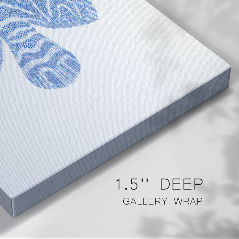 «Blue and White Tropical Fish II», toile tendue avec châssis, H 12 po x l 18 po