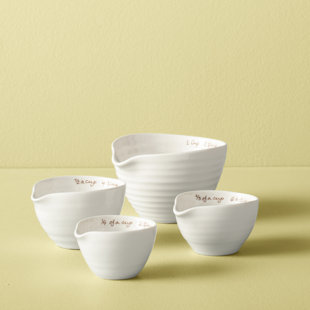 https://assets.wfcdn.com/im/43329815/resize-h310-w310%5Ecompr-r85/9062/90623536/portmeirion-sophie-conran-white-4-pieces-measuring-cup-set-set-of-4.jpg
