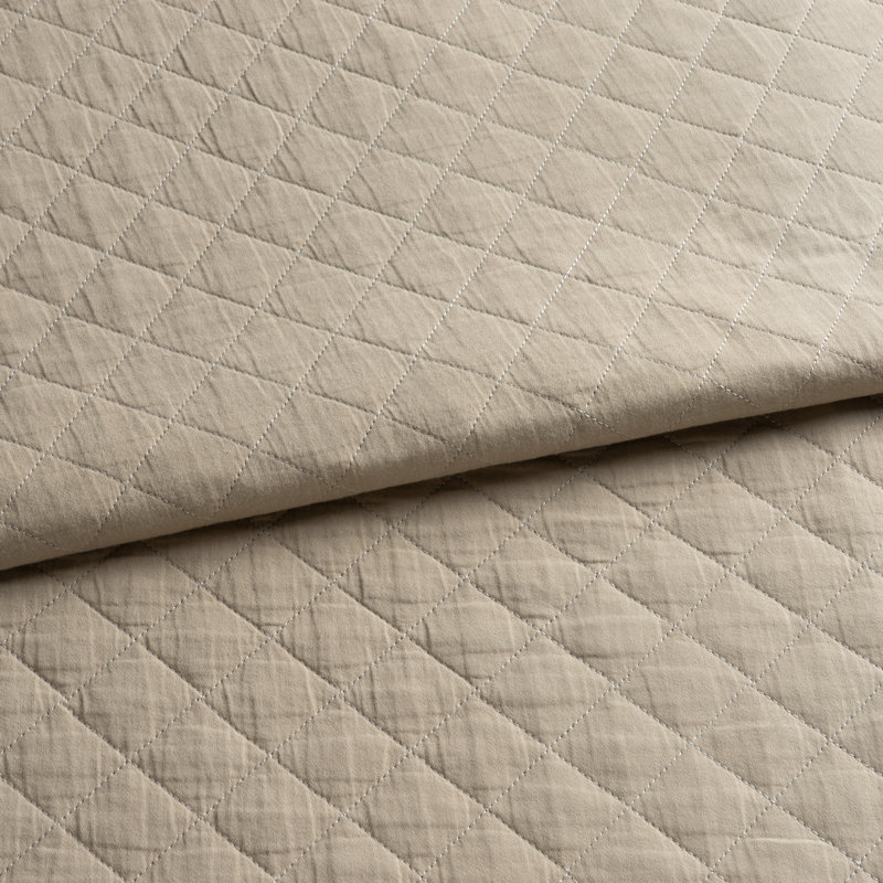 Quilt, Full/Queen Quilt, Brown