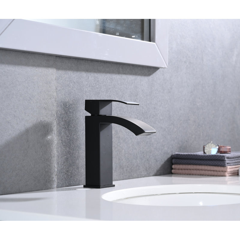 Single Hole Bathroom Faucet, Matte Black