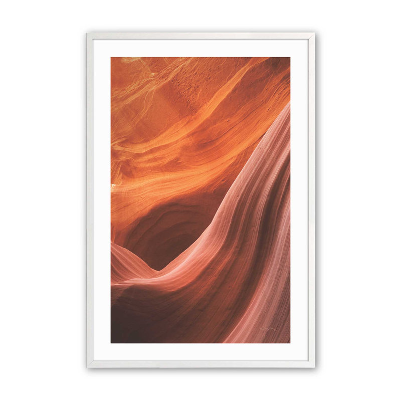 Sculpté par le temps, édition n° 2, Cadre blanc opaque, H 10 po x l 8 po x P 1,25 po