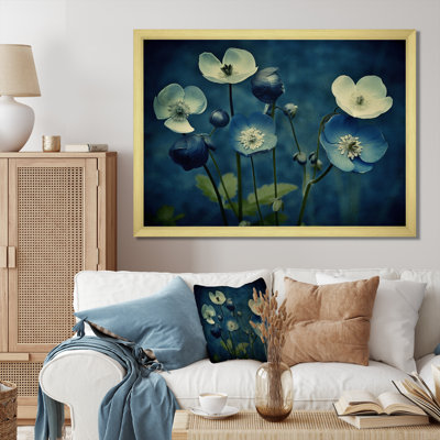 «Blossoming Buttercup Flowers» - impression rétro