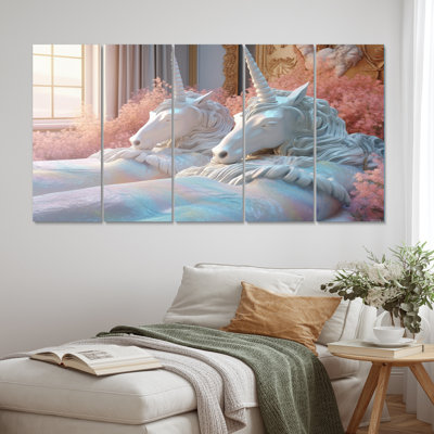 Gracieux licorne lit II - art mural sur toile licorne fantastique - 5 panneaux égaux