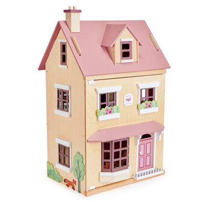 Countrysided Dollhouse