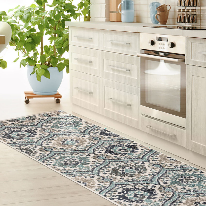Tapis de couloir 10 pi bleu et gris à motif floral résistant aux taches
