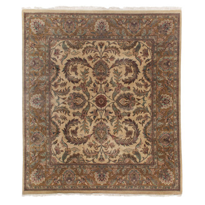 Moghul Wool Oriental Indoor Rug