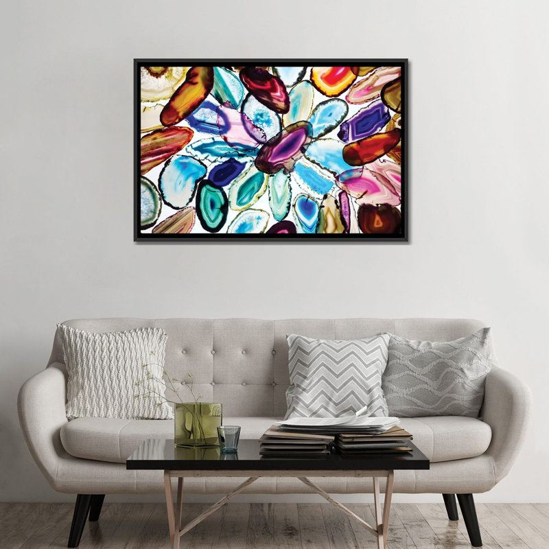 «The Vibrant Slices of Earth» par Elena Kulikova, reproduction sur toile tendue, H 18 po x l 26 po x P 1,5 po, Pas de tapis