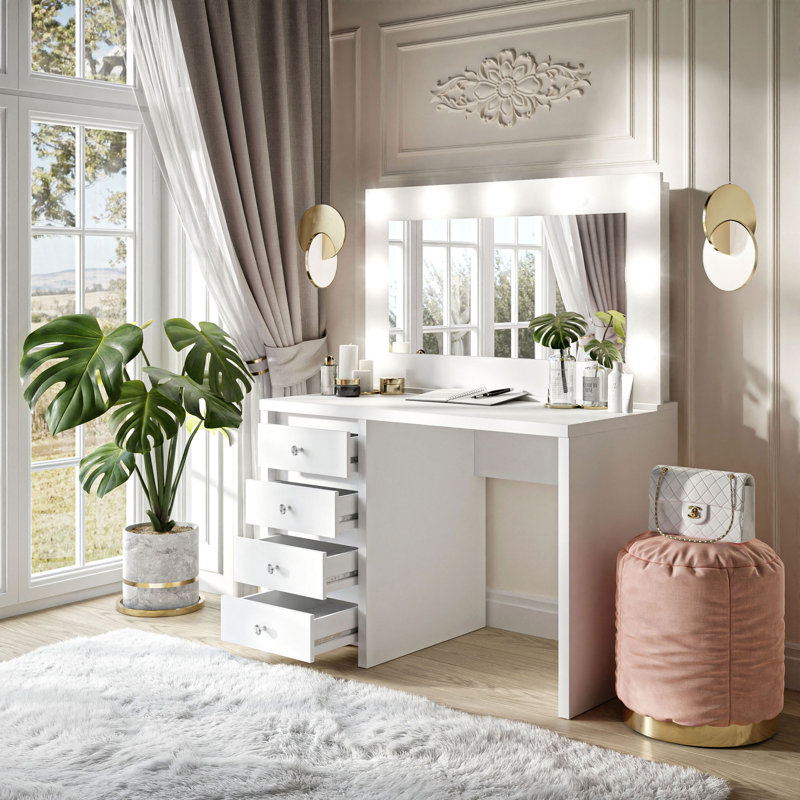 Amiryah Dressing Table with Mirror