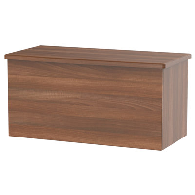 Fully Assembled Lyndale Blanket Box