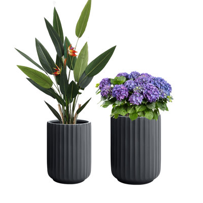 Allenville 17" Pot Planter
